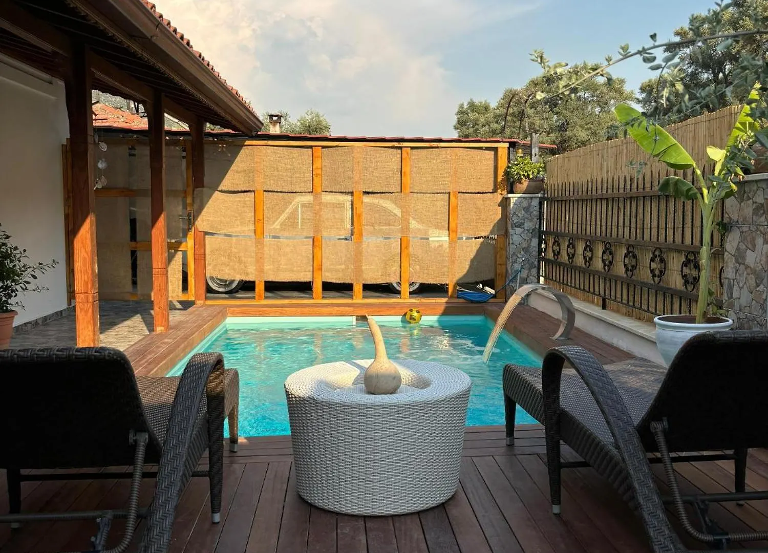 Milas-Bodrum Oezel Havuzlu Triplex Villa トルコ